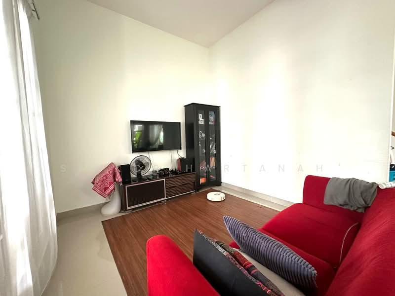 Semi-Detached House for Sale in Shah Alam (Selangor) - Syukor Hartanah - Living Room - PropertyGuru.com.my