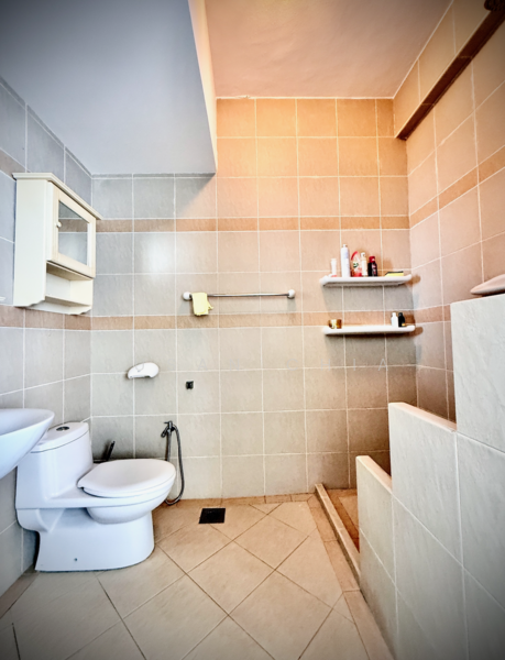 Condominium for Sale at Sea Range Tower - Susan Chia - Bathroom - PropertyGuru.com.my