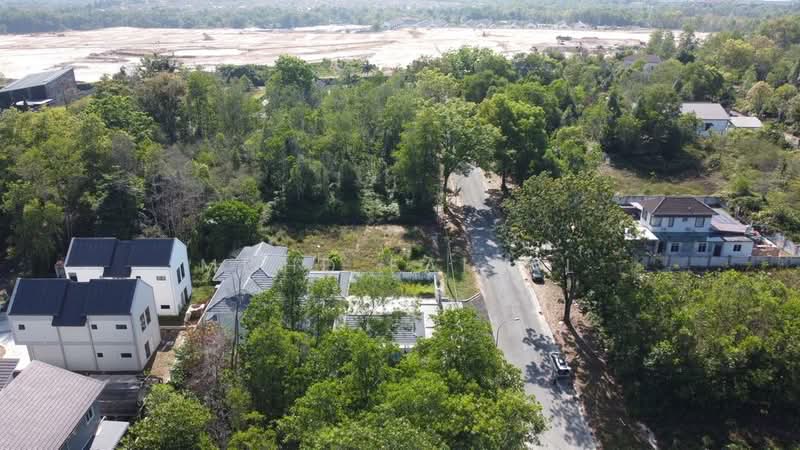 Bungalow Lot 8,000sft Bandar Bukit Mahkota Seksyen 9 Bangi untuk Untuk Dijual - RM 400,000, Feb 2026 - Exterior - PropertyGuru.com.my