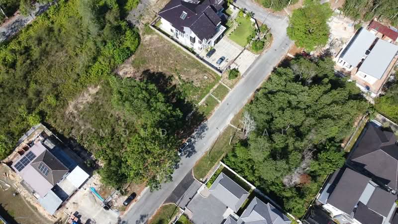 Bungalow Lot 8,000sft Bandar Bukit Mahkota Seksyen 9 Bangi untuk Untuk Dijual - RM 400,000, Feb 2026 - Exterior - PropertyGuru.com.my