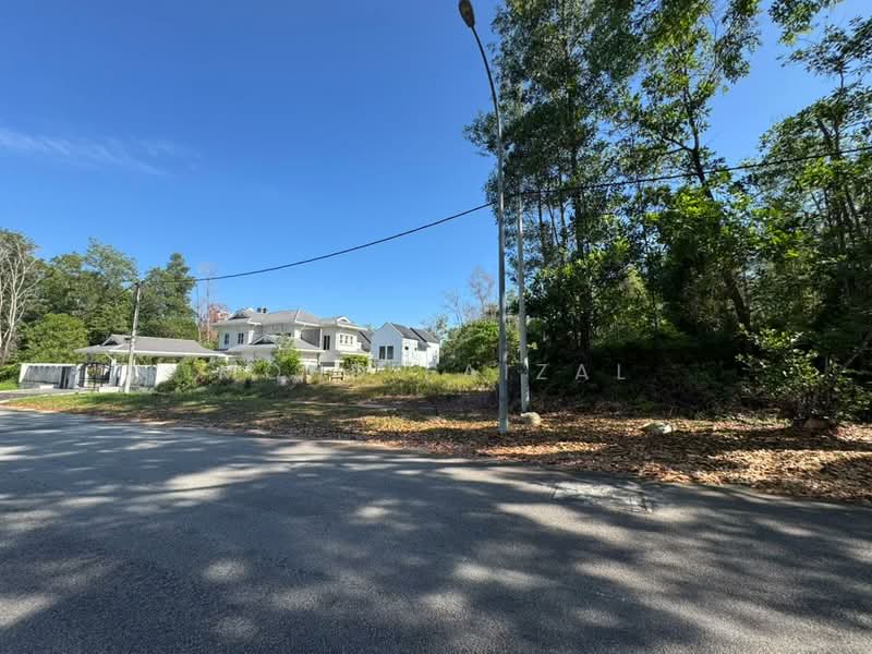 Bungalow Lot 8,000sft Bandar Bukit Mahkota Seksyen 9 Bangi untuk Untuk Dijual - RM 400,000, Feb 2026 - Exterior - PropertyGuru.com.my