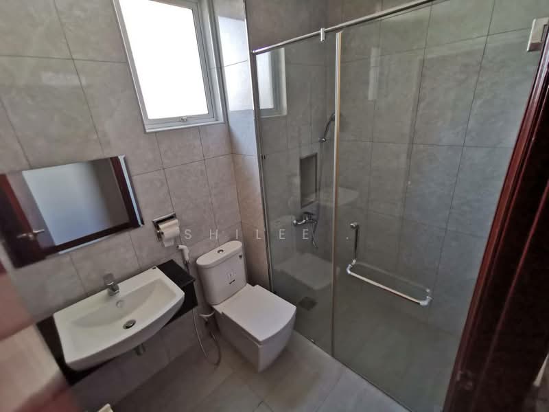 Service Residence for Sale at Paragon Suites @ CIQ - Shilee . - PropertyGuru.com.my