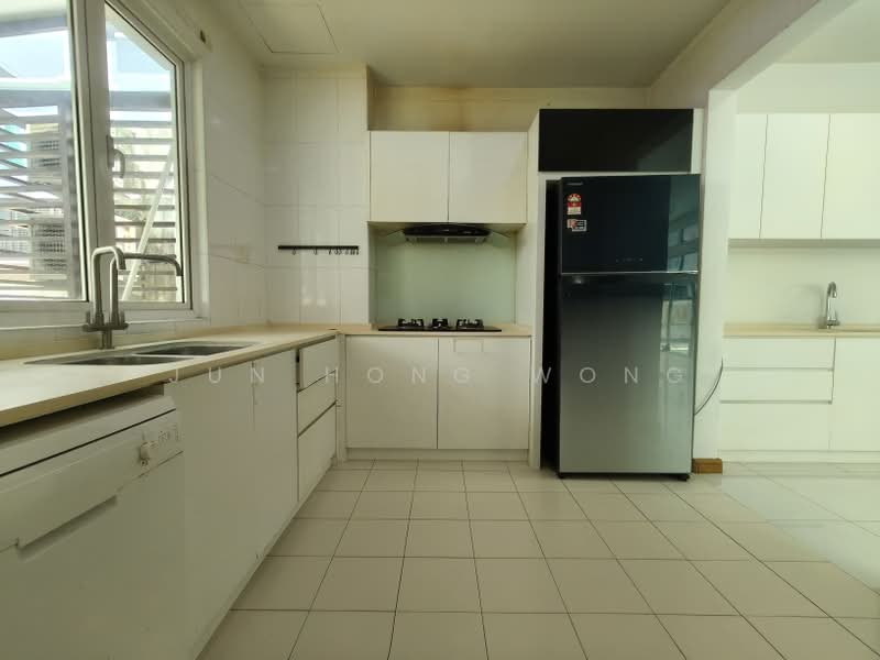 Rumah Berkembar untuk Dijual di Petaling Jaya (Selangor) - Jun Hong Wong - Kitchen - PropertyGuru.com.my