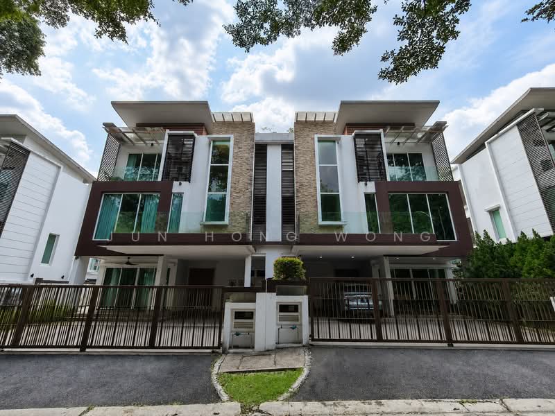 Rumah Berkembar untuk Dijual di Petaling Jaya (Selangor) - Jun Hong Wong - Exterior - PropertyGuru.com.my
