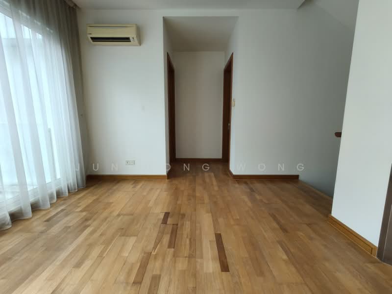 Rumah Berkembar untuk Dijual di Petaling Jaya (Selangor) - Jun Hong Wong - First Floor Living - PropertyGuru.com.my