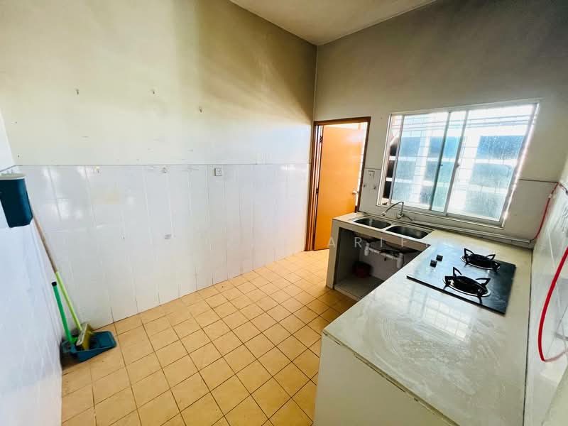 Green Villa untuk Untuk Dijual - RM 290,000, Feb 2026 - Kitchen - PropertyGuru.com.my