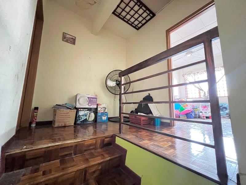 2-storey Terraced House for Sale in Meru (Klang) - Muz Hafiz - Entrance - PropertyGuru.com.my