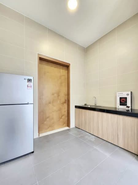 Eco Summer Ecos Summers untuk Untuk Dijual - RM 1,400,000, Mac 2026 - Kitchen - PropertyGuru.com.my