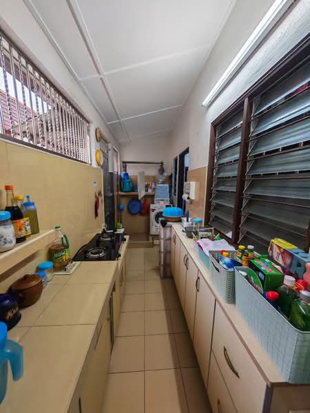 SS18 untuk Untuk Dijual - RM 1,200,000, Feb 2026 - Kitchen - PropertyGuru.com.my