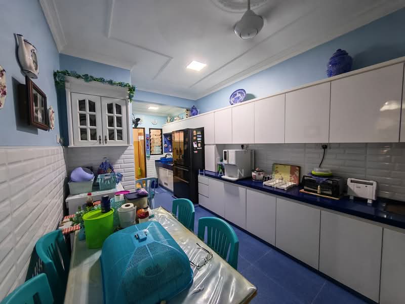 SS18 untuk Untuk Dijual - RM 1,200,000, Feb 2026 - Kitchen - PropertyGuru.com.my