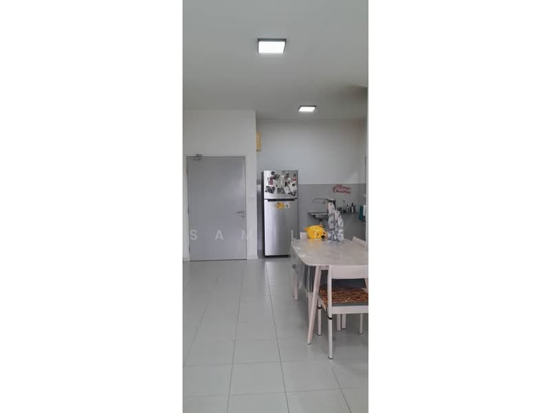 Condominium for Sale at Casa Green - Sam Lee - Kitchen - PropertyGuru.com.my