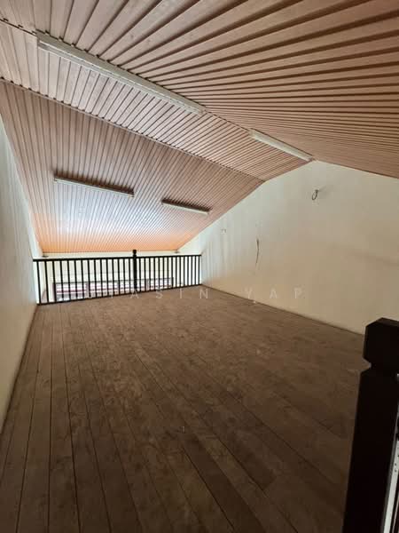 2.5 Storey Commercial Shop House For Rent @ Off Jalan Presgrave, George Town untuk Untuk Disewa - RM 6,500 /bulan, Feb 2026 - Interior - PropertyGuru.com.my