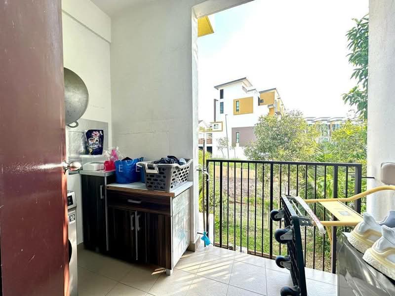 Townhouse for Sale in Labu (Negeri Sembilan) - Deeya Yusof - Balcony - PropertyGuru.com.my