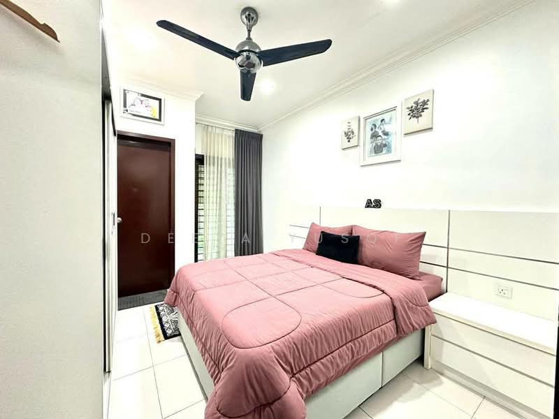 Townhouse for Sale in Labu (Negeri Sembilan) - Deeya Yusof - Bedroom - PropertyGuru.com.my