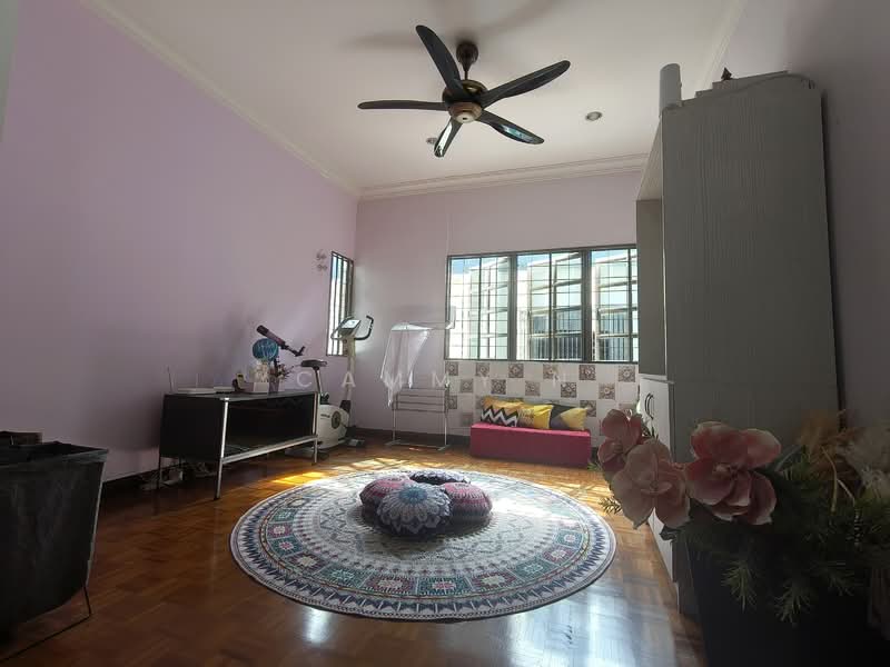 Semi-Detached House for Sale in Jalan Ipoh (Kuala Lumpur) - Cammy N - Living Room - PropertyGuru.com.my