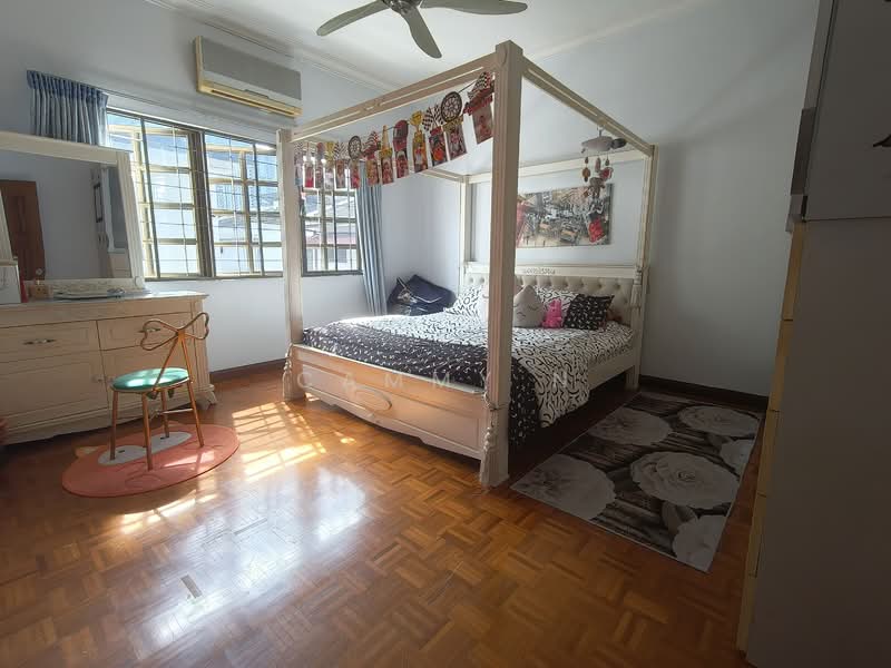 Semi-Detached House for Sale in Jalan Ipoh (Kuala Lumpur) - Cammy N - Bedroom - PropertyGuru.com.my