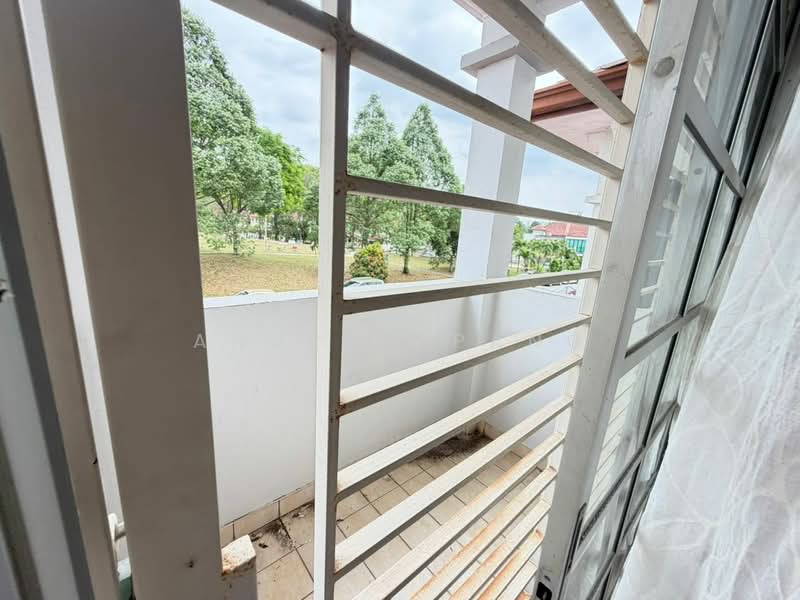2-storey Terraced House for Sale in Puchong (Selangor) - Andrew Pang - Balcony - PropertyGuru.com.my