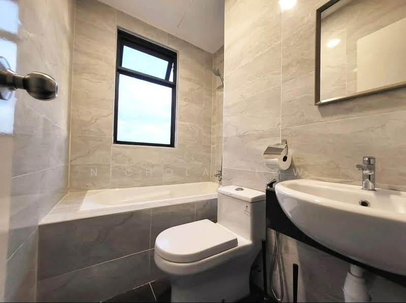 Condominium for Rent at SKS Pavillion Residences - Nicholas Low - Bathroom - PropertyGuru.com.my