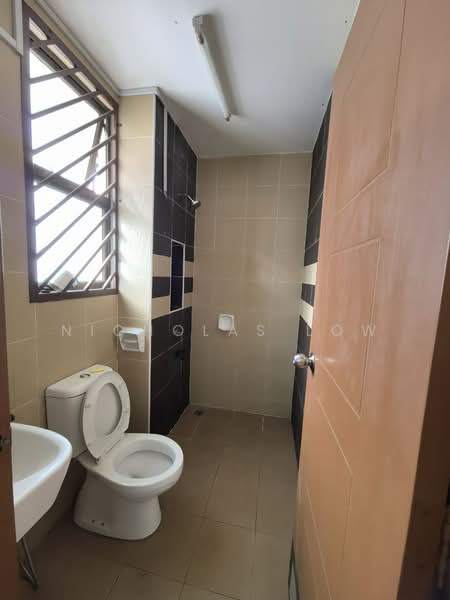 Perjiranan 12 Dato Onn untuk Untuk Disewa - RM 2,300 /bulan, Feb 2026 - Bathroom - PropertyGuru.com.my