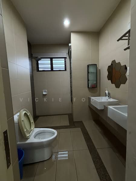 Rumah Teres 2 Tingkat untuk Dijual di Alam Impian (Shah Alam) - Vickie Foong - Bathroom - PropertyGuru.com.my