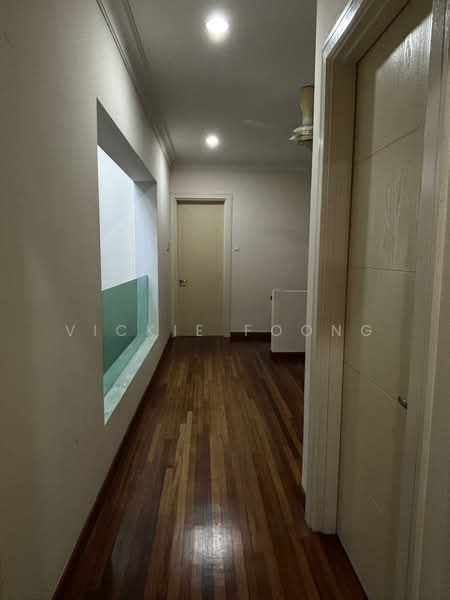 Rumah Teres 2 Tingkat untuk Dijual di Alam Impian (Shah Alam) - Vickie Foong - Corridor - PropertyGuru.com.my