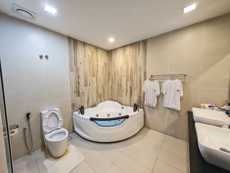 Bungalow for Sale in Subang Heights (Subang Jaya) - RL Han - Bathroom - PropertyGuru.com.my