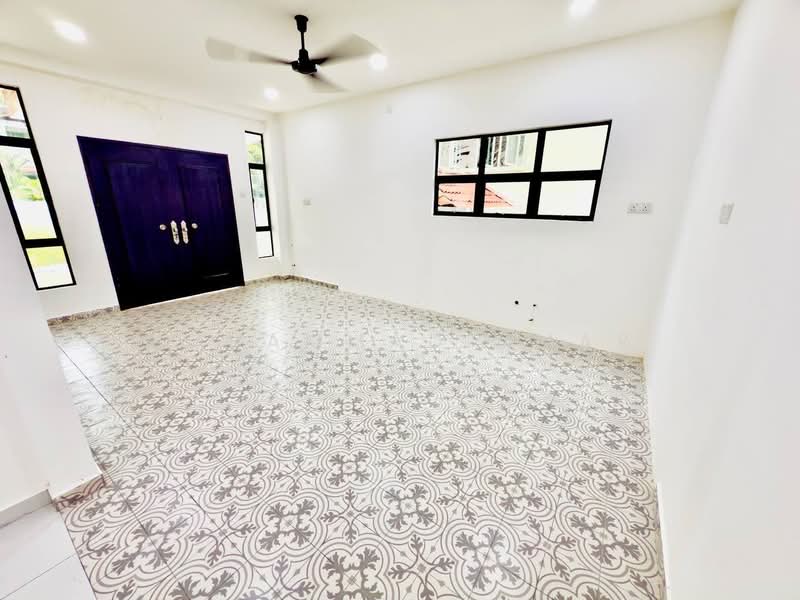 Semi-Detached House for Sale in Taman Cuepacs (Cheras) - Mohammad Omar - PropertyGuru.com.my