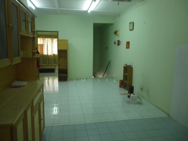 Townhouse for Sale in Saujana Akasia (Sungai Buloh) - Jim Lee - Interior - PropertyGuru.com.my