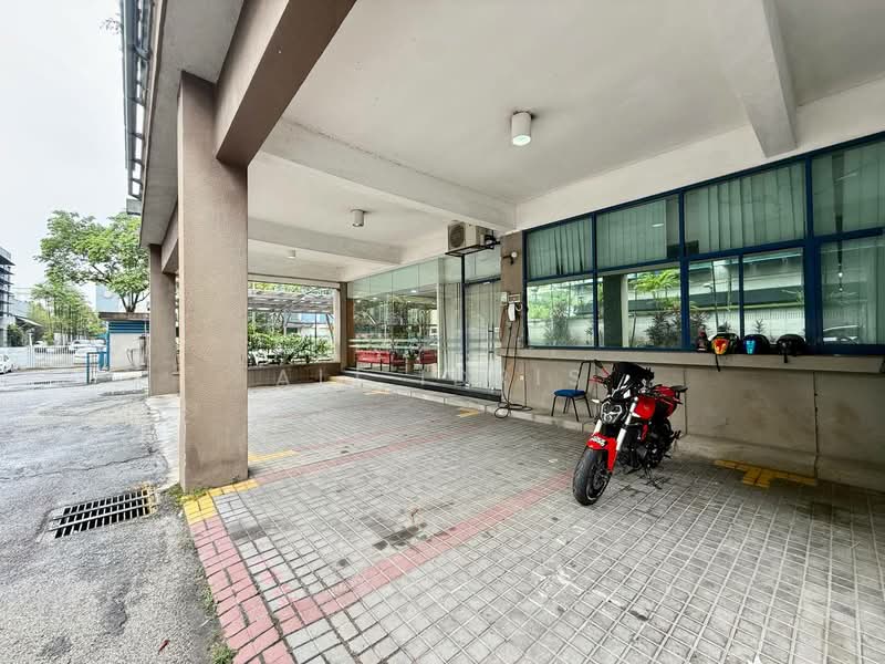 Bukit Jelutong Business And Technology Centre untuk Untuk Dijual - RM 21,000,000, Mac 2026 - Exterior - PropertyGuru.com.my