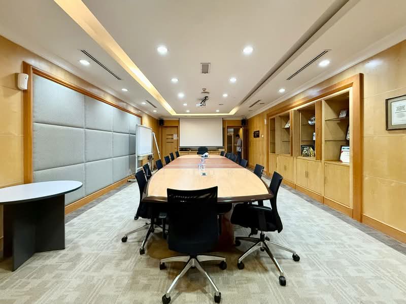 Bukit Jelutong Business And Technology Centre untuk Untuk Dijual - RM 21,000,000, Mac 2026 - Interior - PropertyGuru.com.my