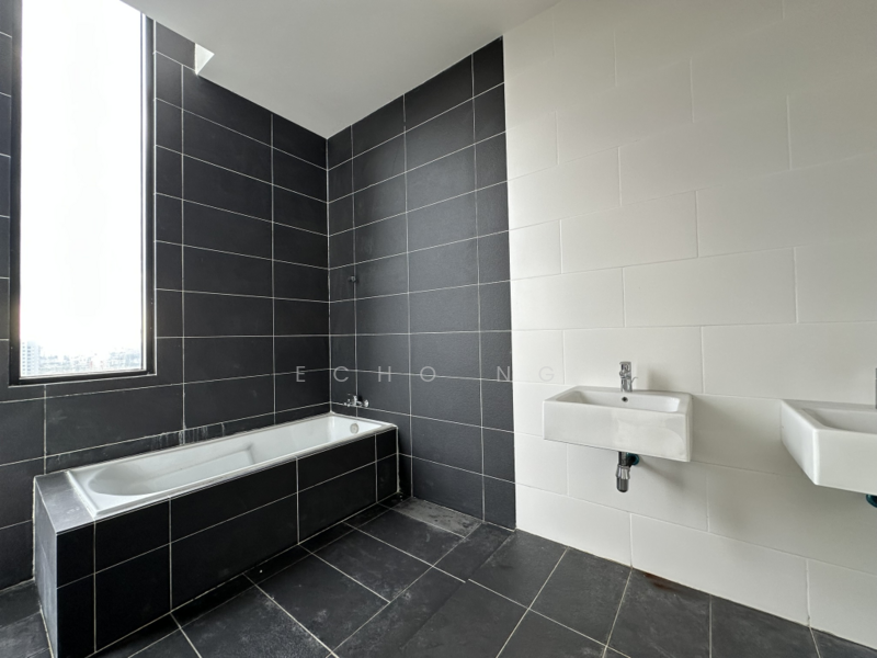 Condominium for Sale at Dua Menjalara - Echo Ng - Bathroom - PropertyGuru.com.my