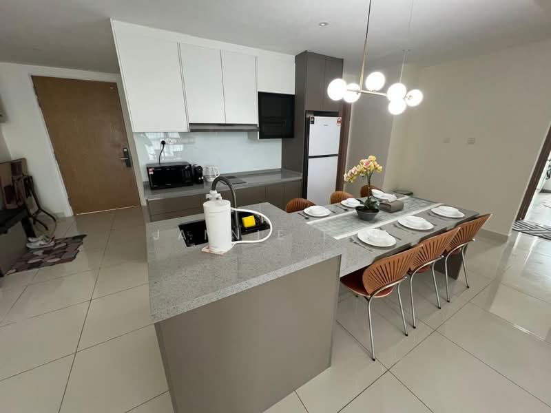 Service Residence for Rent at Southkey Mosaic - Jannie Tan - Kitchen - PropertyGuru.com.my