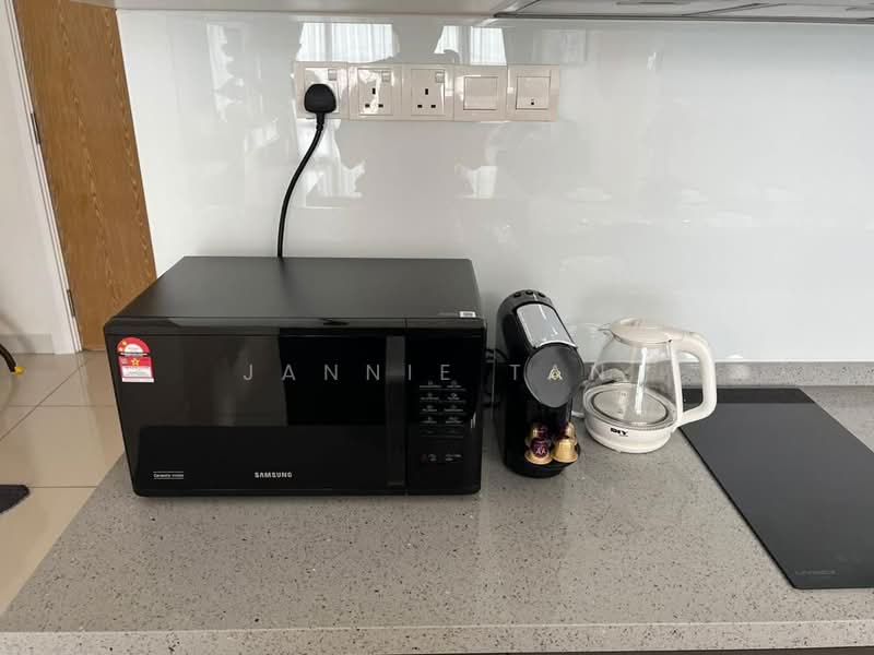 Service Residence for Rent at Southkey Mosaic - Jannie Tan - Kitchen - PropertyGuru.com.my