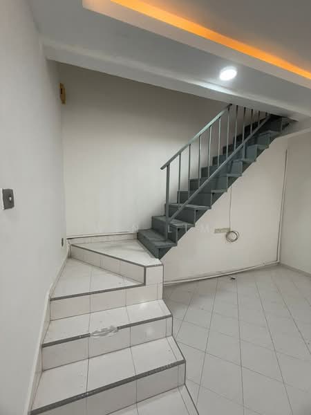 Taman Flora Jaya untuk Untuk Dijual - RM 250,000, Feb 2026 - Interior - PropertyGuru.com.my