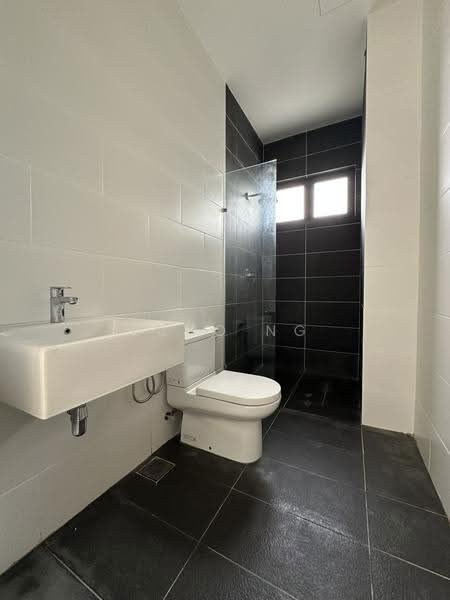 Condominium for Sale at Dua Menjalara - Echo Ng - Bathroom - PropertyGuru.com.my