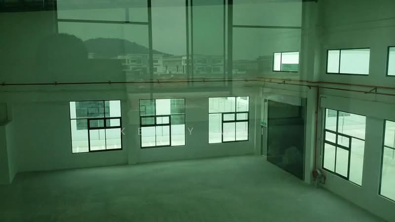 Semi-D Factory for Sale in Pekan Nanas (Johor) - Kelly Wai - Interior - PropertyGuru.com.my