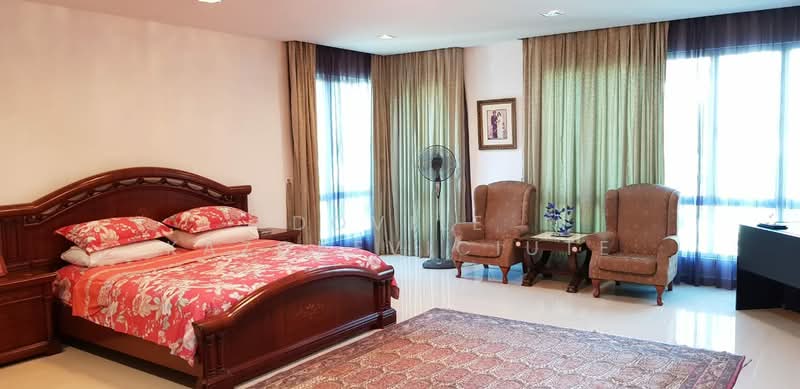 Bungalow for Sale in Bukit Damansara (Damansara Heights) - Dovile Kazokeviciute - Bedroom - PropertyGuru.com.my