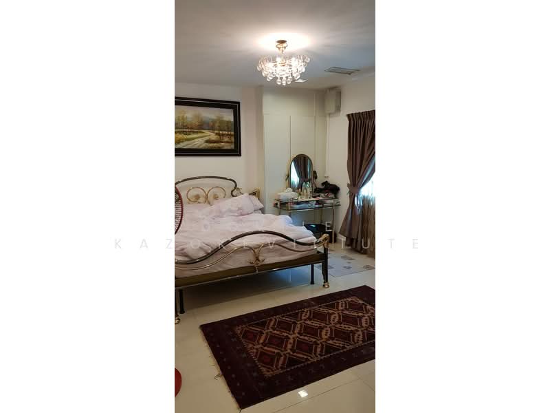 Bungalow for Sale in Bukit Damansara (Damansara Heights) - Dovile Kazokeviciute - Bedroom - PropertyGuru.com.my
