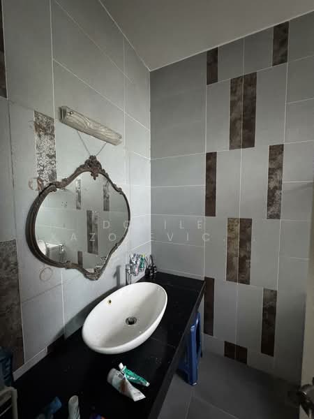 Bungalow for Sale in Bukit Damansara (Damansara Heights) - Dovile Kazokeviciute - Bathroom - PropertyGuru.com.my
