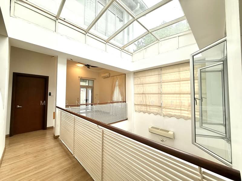 Desiran Bayu Precint 16 Putrajaya untuk Untuk Dijual - RM 1,450,000, Mac 2026 - Interior - PropertyGuru.com.my