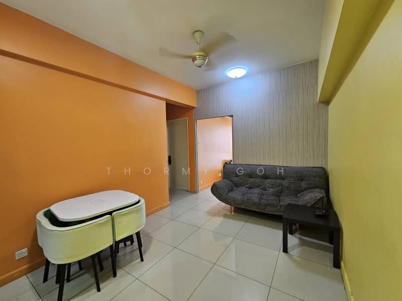 Service Residence for Rent at Tiara Mutiara / The Crown - Thormy Goh - Living Room - PropertyGuru.com.my