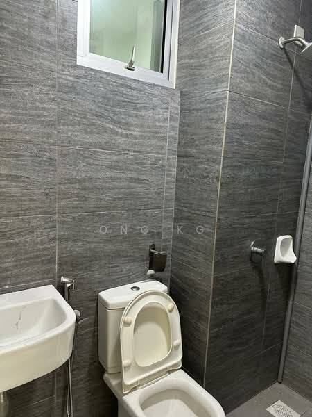 Service Residence for Rent at Gaya Resort Homes - Ong KG - Bathroom - PropertyGuru.com.my