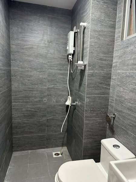 Service Residence for Rent at Gaya Resort Homes - Ong KG - Bathroom - PropertyGuru.com.my