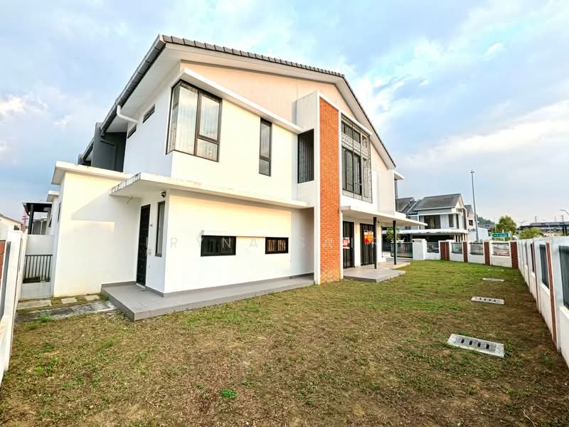 2-storey Terraced House for Sale in Elmina (Shah Alam) - Eryna Sairy - Exterior - PropertyGuru.com.my
