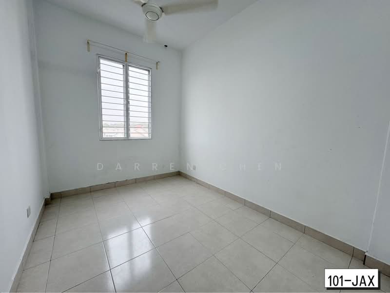 Apartment for Sale at Orchis Apartment - Darren Chen - Interior - PropertyGuru.com.my