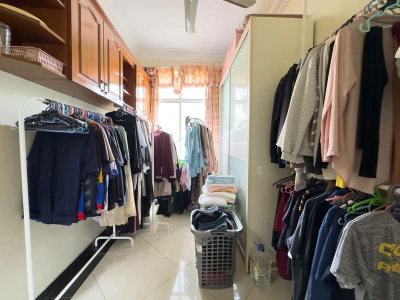 Bungalow for Sale in Seksyen 2 (Shah Alam) - Ali Idris - Interior - PropertyGuru.com.my