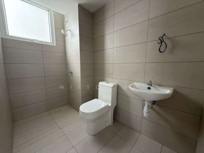 Service Residence for Sale at Vista Tiara (MBW Bay) - Wilson Aw - Bathroom - PropertyGuru.com.my