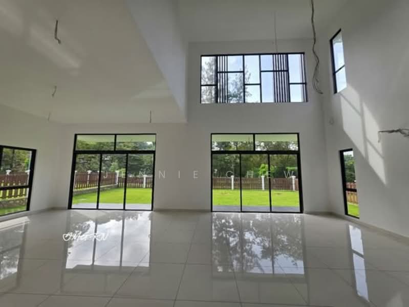 Bungalow for Sale in Setia Eco Park (Setia Alam) - Jennie Chew - Living Room - PropertyGuru.com.my