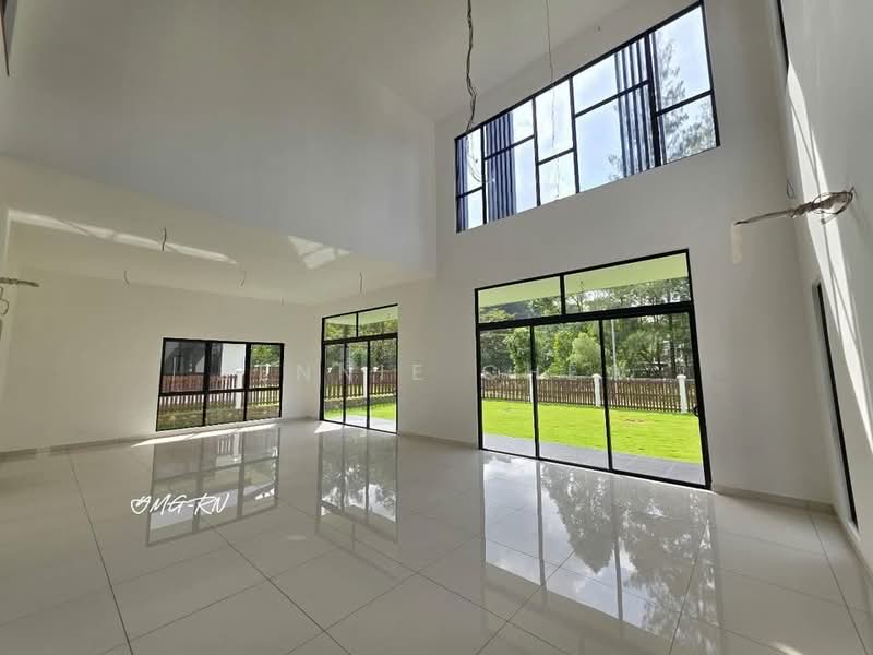 Bungalow for Sale in Setia Eco Park (Setia Alam) - Jennie Chew - Living Room - PropertyGuru.com.my