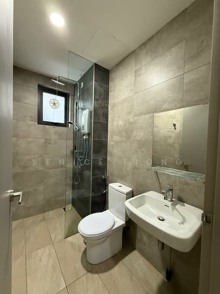 Condominium for Rent at Bennington Residences @ SkyArena - Venice Tiong - Bathroom - PropertyGuru.com.my